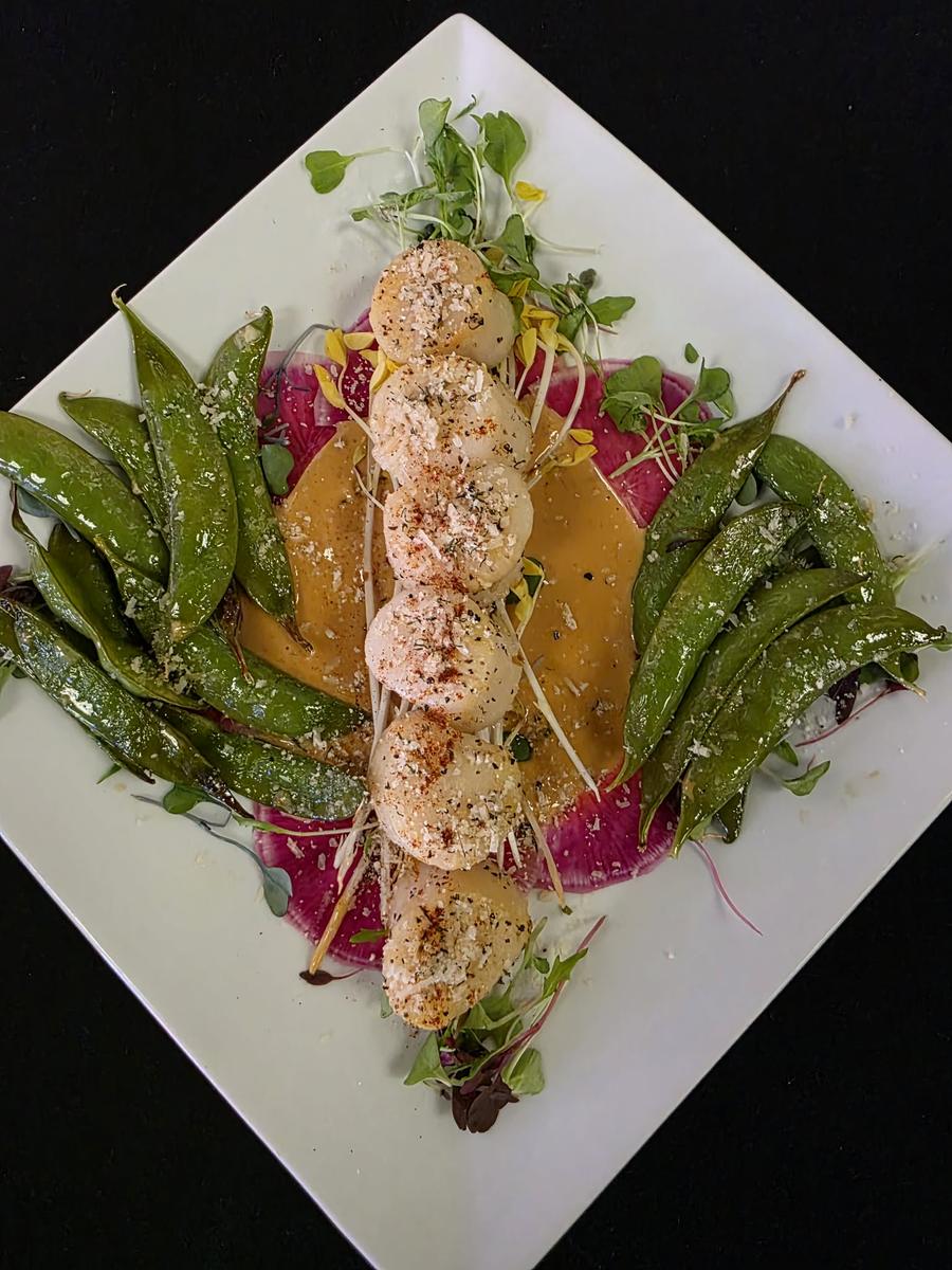 Chef feature plate at Twysted Vyne, Inverness FL